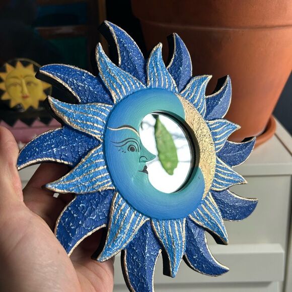 Vintage 8.5" Handpainted Blue and Gold Celestial Wall Mirror Whimsygoth - Picture 11 of 11